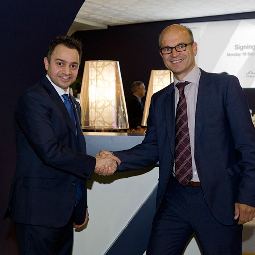 cropped-520_520-DB-DIB-Euro-Signing-1